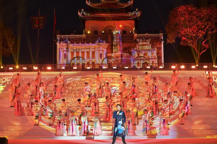 Với hệ thống di tích, di sản văn hóa nhiều nhất cả nước, Hà Nội có lợi thế, nguồn lực để phát triển công nghiệp văn hóa.