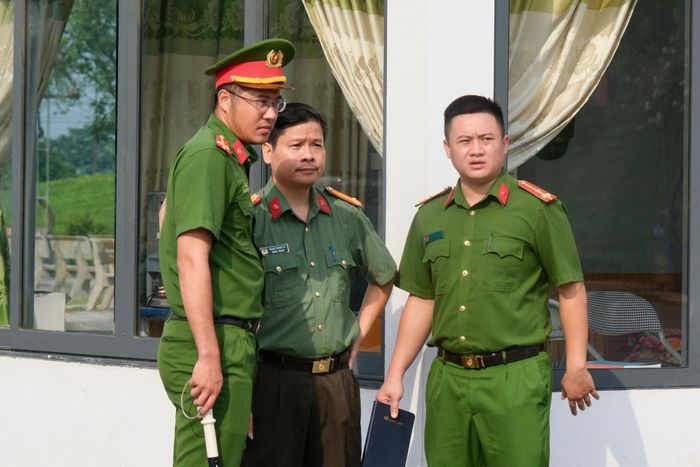  Công an tỉnh Tuyên Quang được giao nhiệm vụ bảo đảm an ninh, an toàn trong quá trình tổ chức kỳ thi. Ảnh: Ngọc Bích.