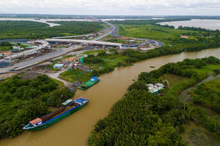  Điểm cuối dự án sẽ nối trực tiếp cảng Cát Lái với Vành đai 3 và cao tốc TP.HCM - Long Thành - Dầu Giây. Dự án có mức đầu tư khoảng 8.782 tỷ đồng. Khu vực (trong ảnh) dự kiến kết nối với Vành Đai 3 TP.HCM. 