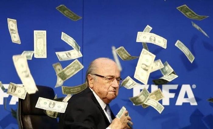 Sepp Blatter là đời Chủ tịch FIFA dính nhiều bê bối bậc nhất.