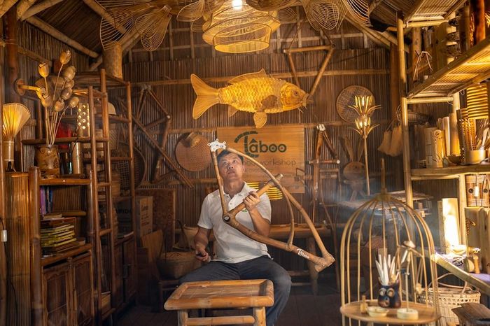 Trong sự kiện sẽ giới thiệu nghệ nhân Võ Tấn Tân ở Cẩm Thanh, Hội An với câu chuyện sáng tạo những sản phẩm thủ công mỹ nghệ từ tre, hành trình góp phần đưa tre Việt ra thế giới