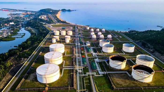 Nhà máy Lọc dầu Dung Quất đóng vai trò quan trọng trong phát triển công nghiệp và kinh tế của Quảng Ngãi