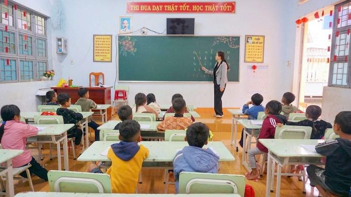 Trẻ em DTTS được làm quen tiếng Việt trước khi vào lớp Một