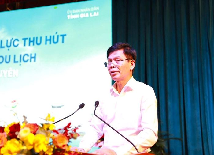 Thứ trưởng Bộ Xây dựng Lê Anh Tuấn phát biểu tại Hội thảo