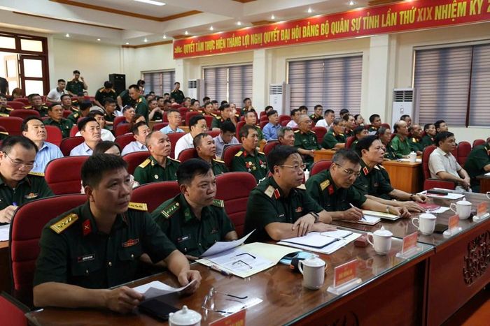 Các đại biểu dự hội nghị