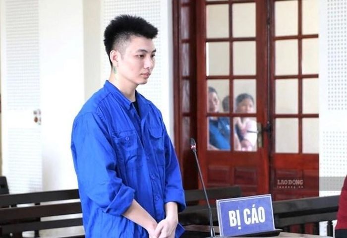 Bị cáo Bàn Văn Vỹ bị tuyên phạt 15 năm tù về tội “Giết người”