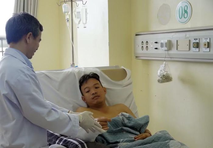 Ngày 13/8, bệnh nhân Đ.Q.T. đã tỉnh táo và khỏe mạnh. (Ảnh: Lê Đình Thìn)