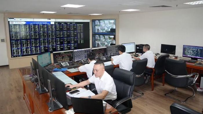 Đẩy mạnh ứng dụng chuyển đổi số trong quản lý, vận hành lưới điện phân phối. (Ảnh: EVNNPC)