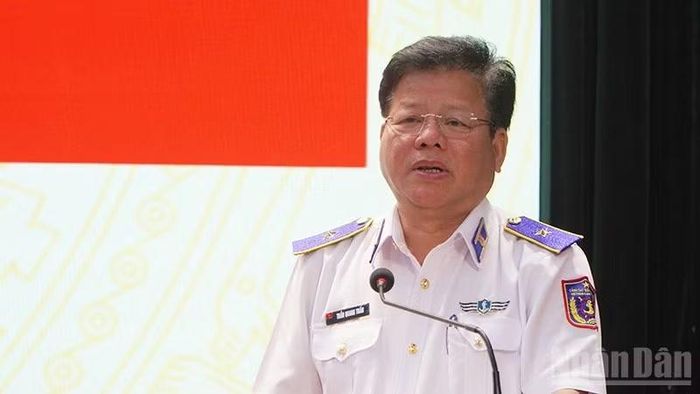 Thiếu tướng Trần Quang Tuấn, Tư lệnh Vùng Cảnh sát biển 2 phát biểu bế mạc.
