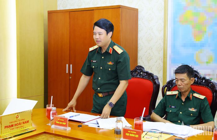 Các đại biểu đóng góp ý kiến tại hội nghị.