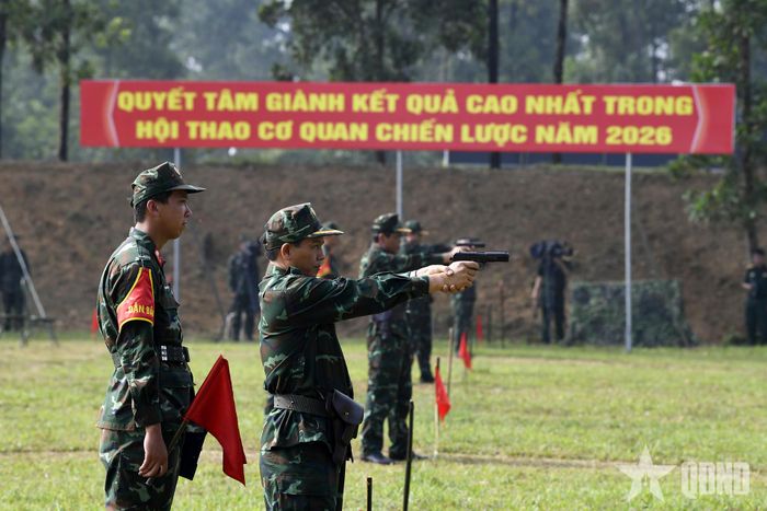 Cán bộ tham gia hội thao đều quyết tâm đạt kết quả cao nhất.