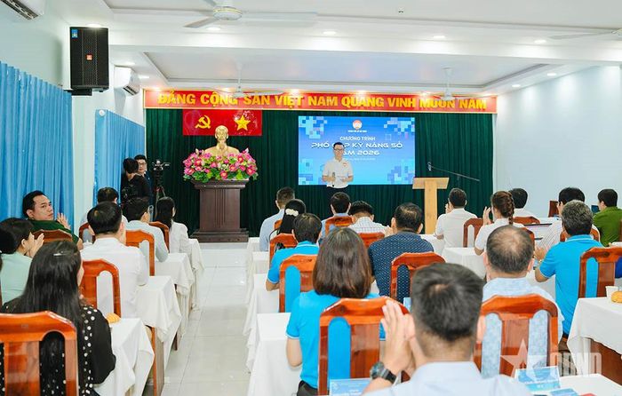 Quang cảnh chương trình khai mạc. 