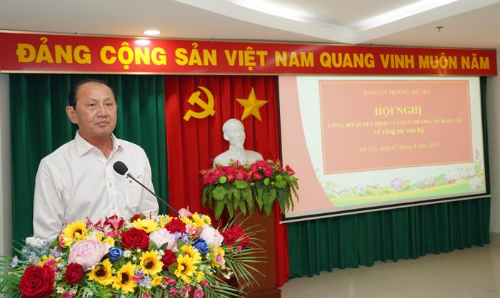  Đồng chí Lưu Hoàng Tân, Bí thư Đảng ủy Công ty TNHH một thành viên Xổ số kiến thiết Đồng Tháp, tiếp thu ý kiến chỉ đạo của Đảng ủy cấp trên. 