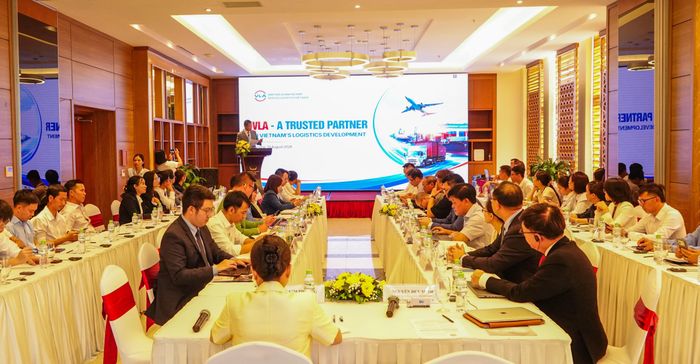  Tọa đàm do Sở Công Thương TP Đà Nẵng, Hiệp hội Logistics Việt Nam và các đơn vị liên quan tổ chức. Ảnh: XUÂN QUỲNH 