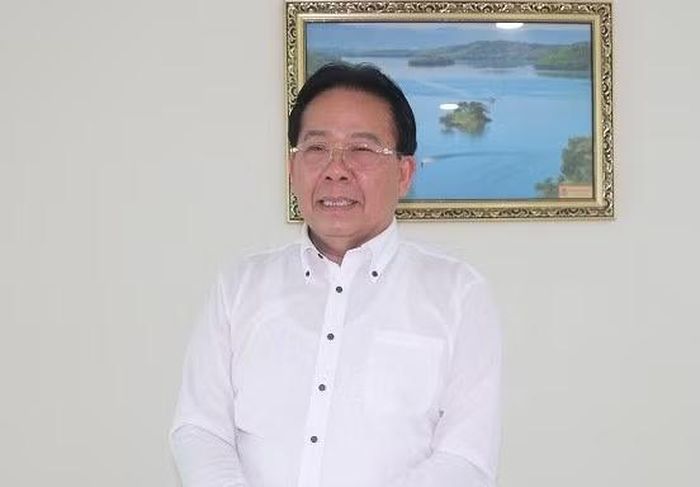 TSKH. Nghiêm Vũ Khải trả lời phóng viên Báo Tri thức và Cuộc sống. Ảnh: Mai Loan.
