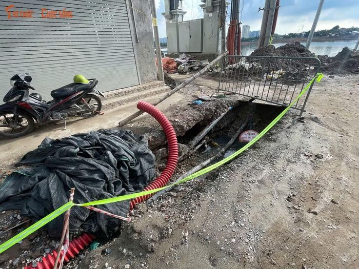Hệ thống cống kết nối với mạng lưới thoát nước khu vực đã đạt gần 100% khối lượng. Tuyến cống có nhiệm vụ dẫn nước về hồ, phục vụ điều tiết nước khi mưa lớn.