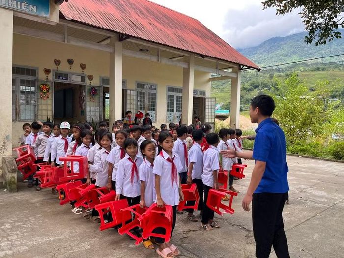 Học sinh tại xã Ngọc Linh, tỉnh Quảng Ngãi. Ảnh tư liệu