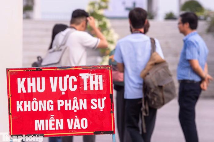 Điểm thi lại được bảo vệ nghiêm ngặt.
