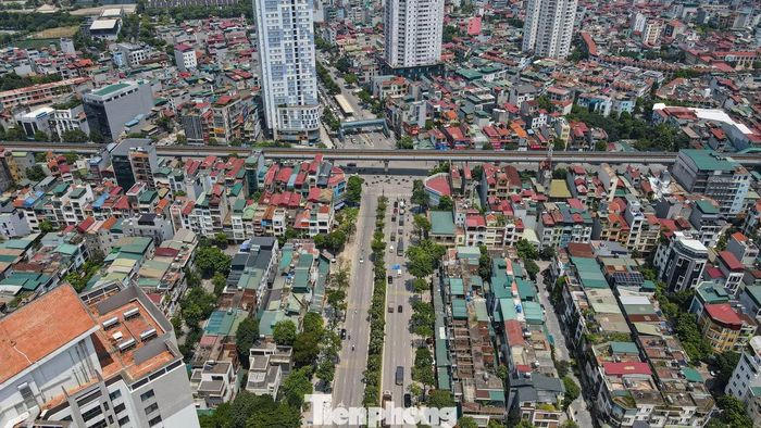 Tổng chiều dài cầu vượt và đường dẫn khoảng 1 km, với tổng mức đầu tư gần 822 tỷ đồng. Dự án dự kiến triển khai trong giai đoạn 2026-2028.