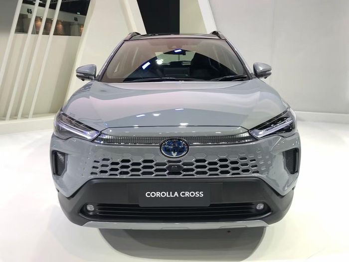 Toyota Corolla Cross HEV là mẫu xe hybrid bán chạy nhất tại Việt Nam từ đầu năm 2026.