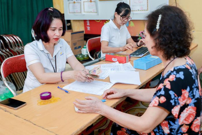Trong những năm qua, người cao tuổi ngày càng nhận được nhiều sự quan tâm của Nhà nước, xã hội. Ảnh: Chí Hiếu