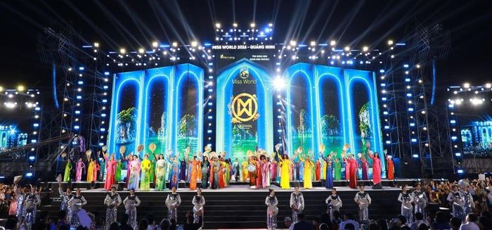 Chương trình khai mạc Miss World 2026 lần thứ 73 được dàn dựng quy mô (Ảnh: Minh Hà)