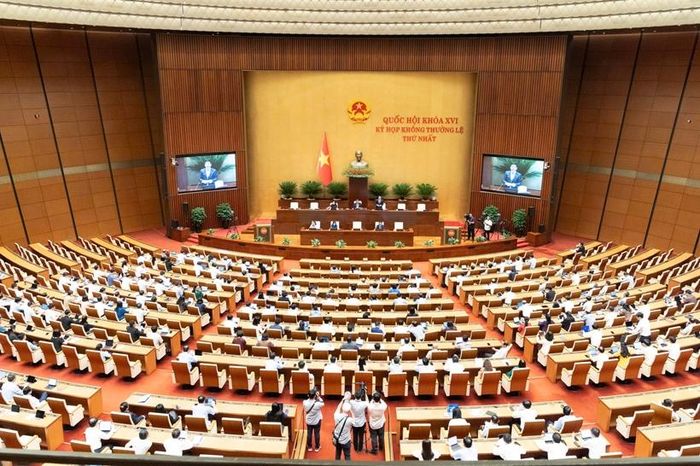 Quang cảnh phiên làm việc của Quốc hội ngày 12/8 (Ảnh: CTTĐT Quốc hội).