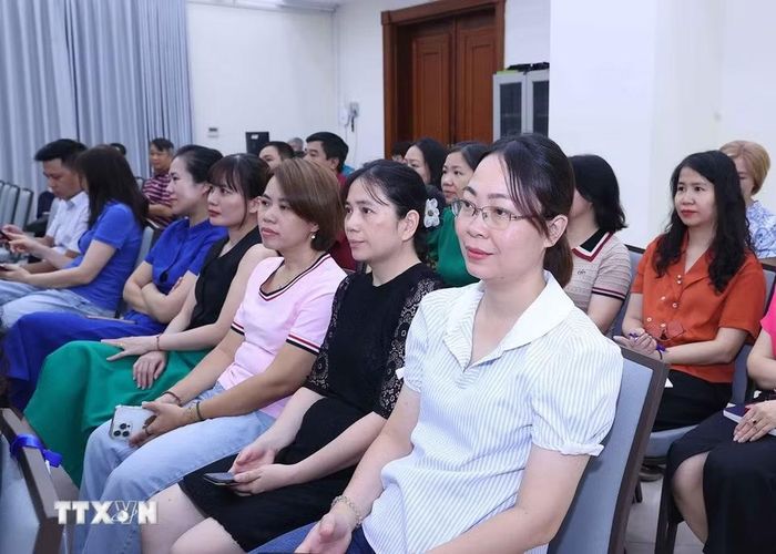 Đảng viên thuộc Đảng bộ Thông tấn xã Việt Nam tham dự Hội nghị trực tuyến tại điểm cầu trụ sở Thông tấn quốc gia (số 5 Lý Thường Kiệt, Hà Nội). (Ảnh: Văn Điệp/TTXVN)