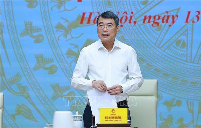 Thủ tướng Lê Minh Hưng làm việc với Ngân hàng Nhà nước Việt Nam và các tổ chức tín dụng. Ảnh: Dương Giang/TTXVN