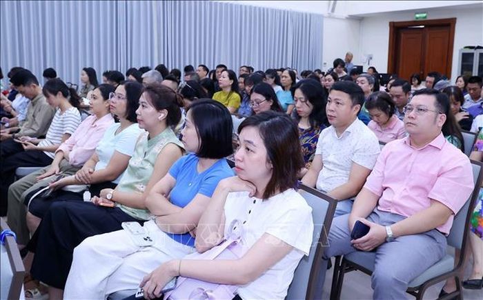 Đảng viên thuộc Đảng bộ Thông tấn xã Việt Nam tham dự Hội nghị trực tuyến tại điểm cầu trụ sở Thông tấn quốc gia (số 5 Lý Thường Kiệt, Hà Nội). Ảnh: Văn Điệp/TTXVN