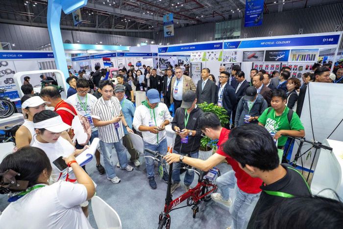Triển lãm giúp doanh nghiệp cập nhật công nghệ, học hỏi kinh nghiệm phát triển sản phẩm và mở rộng nguồn cung.