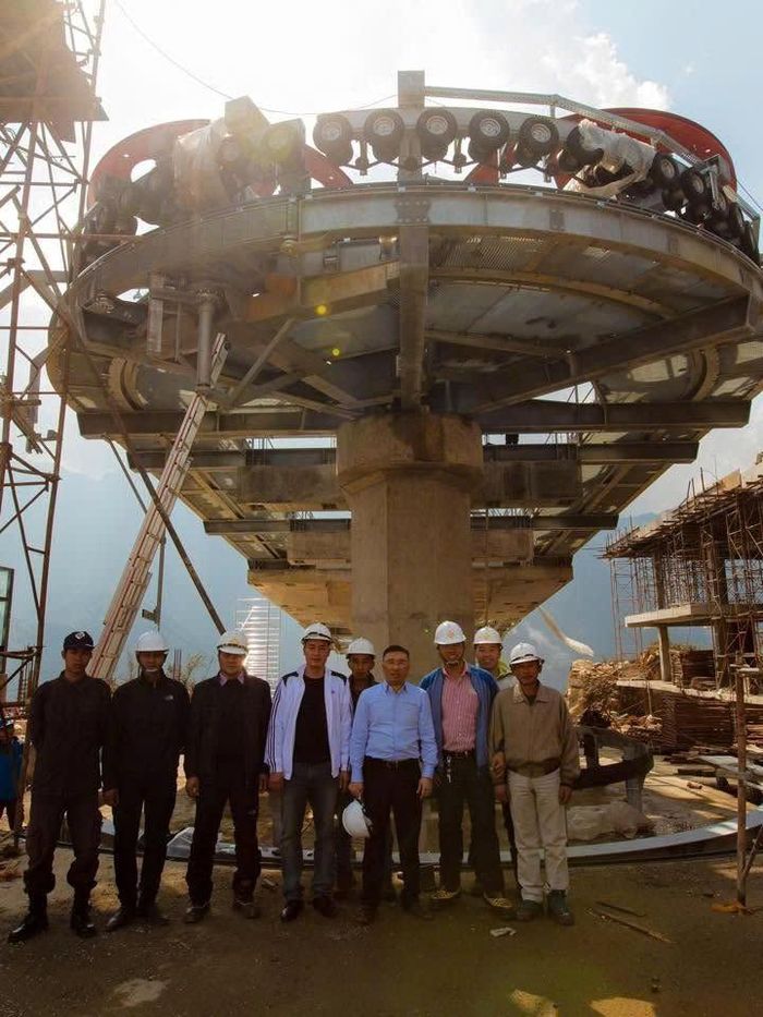 Một cái Tết bên “trái tim” tuyến cáp.