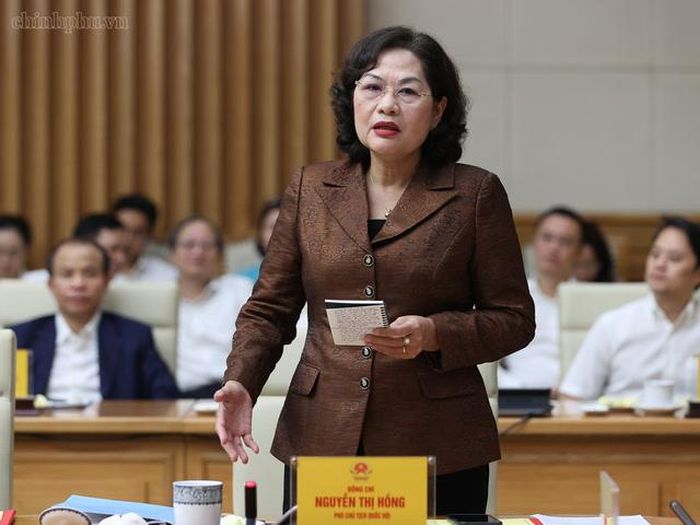 Thống đốc NHNN Nguyễn Thị Hồng phát biểu (Ảnh: VGP).