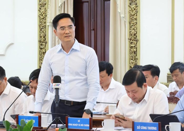 Giám đốc Sở Xây dựng Trần Quang Lâm.