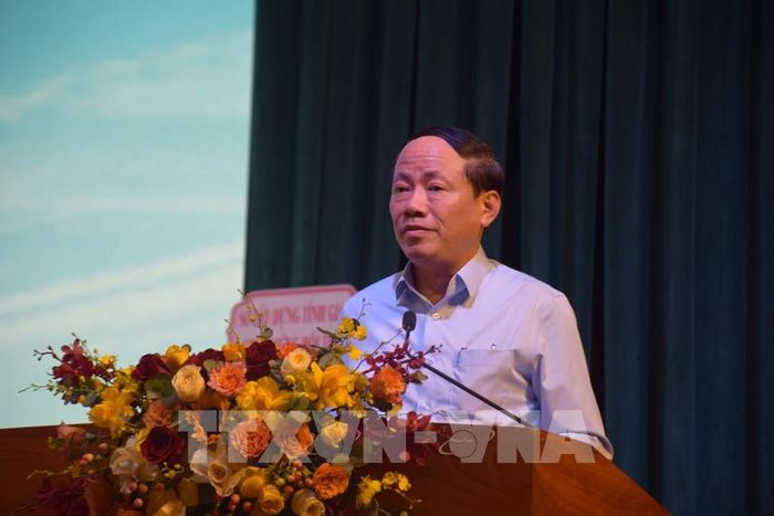 Chủ tịch UBND tỉnh Phạm Anh Tuấn phát biểu. Ảnh: Sỹ Thắng-TTXVN