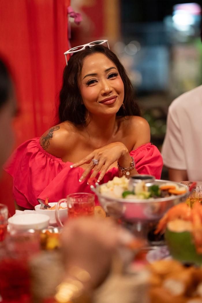 Ốc Thanh Vân trở lại với diễn xuất qua Heo năm móng sau thời gian dành cho gia đình. Ảnh: FBNV.