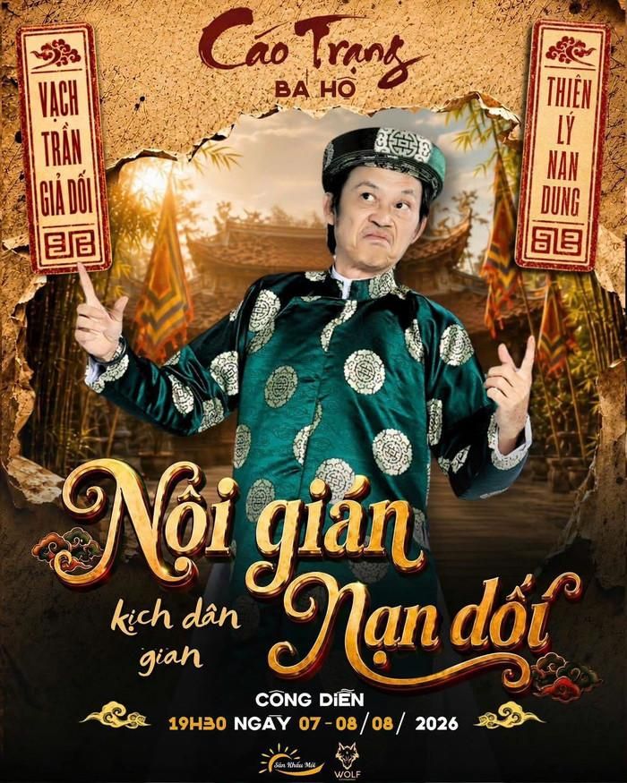 Hoài Linh vào vai Bá Hộ trong vở hài kịch dân gian Nội gián nạn dối của Sân khấu Mới. Ảnh: Sân Khấu Mới.