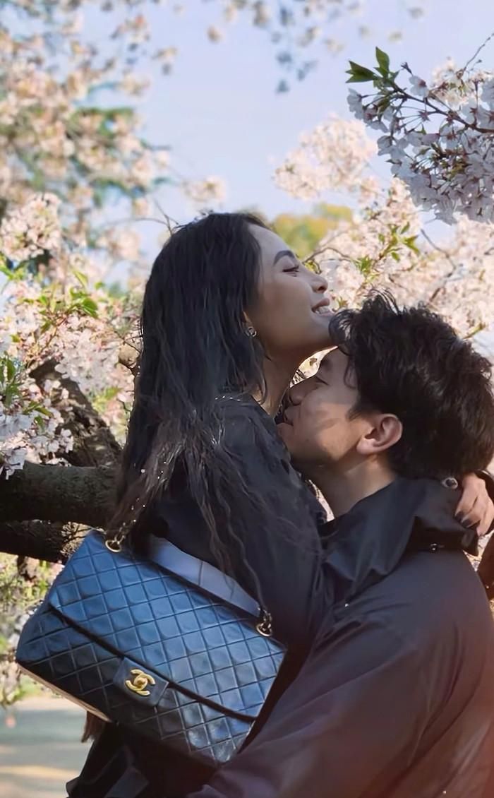 Bên cạnh hoạt động nghệ thuật, Kiều Anh còn gây chú ý bởi cuộc sống gia đình viên mãn. Ảnh chụp màn hình Tiktok Kiều Anh
