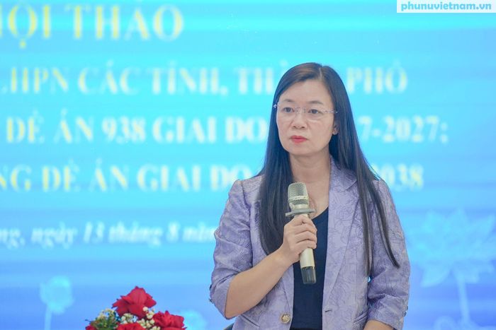 Bà Nguyễn Thị Thu Hiền, Phó Chủ tịch Hội LHPN Việt Nam, phát biểu kết luận Hội thảo.