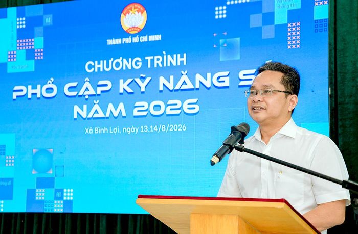 Ông Phạm Minh Tuấn, Phó Chủ tịch Ủy ban MTTQ Việt Nam TPHCM, phát biểu khai mạc lớp tập huấn