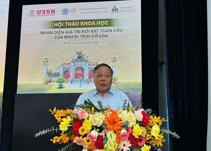 Phó Bí thư Thành ủy Hà Nội Nguyễn Văn Phong phát biểu chỉ đạo về định hướng bảo tồn di sản. Ảnh: Đoan Túc