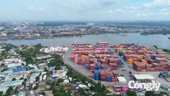 TP.HCM tìm “chìa khóa” bứt phá logistics.