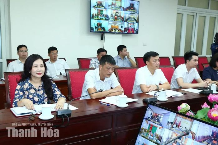 Các đại biểu dự hội nghị.