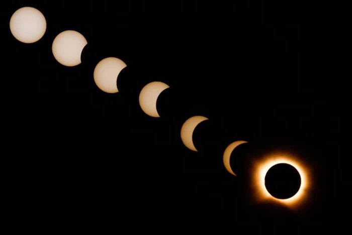 Nhật thực mở ra cơ hội nghiên cứu Mặt Trời và vũ trụ. Ảnh: Reuters.