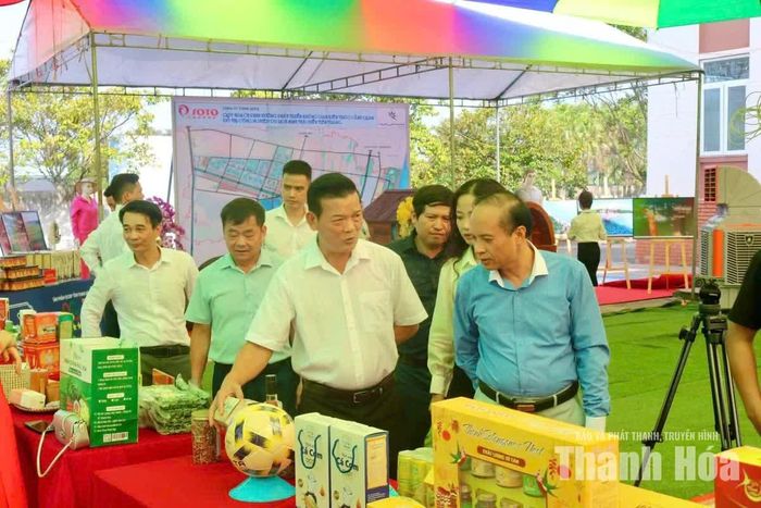 Doanh nghiệp tham gia giới thiệu sản phẩm, gia tăng cơ hội hợp tác đầu tư, kinh doanh.