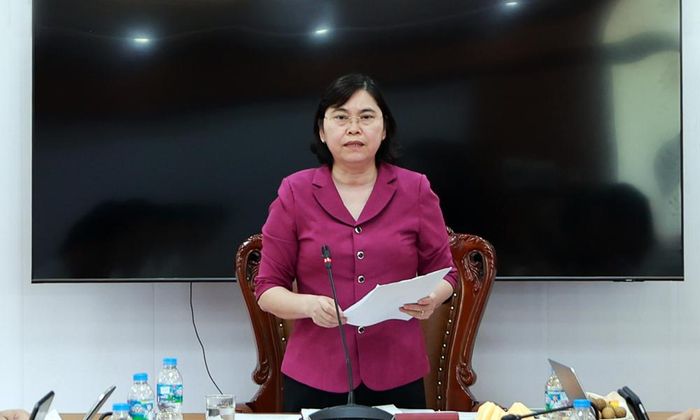 Đồng chí Trần Thị Hằng phát biểu kết luận buổi giám sát.