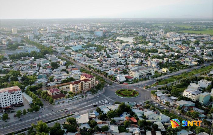 Phường Tam Kỳ quyết tâm xây dựng tuyến phố văn minh gắn với đảm bảo trật tự đô thị. Ảnh: ALĂNG NGƯỚC