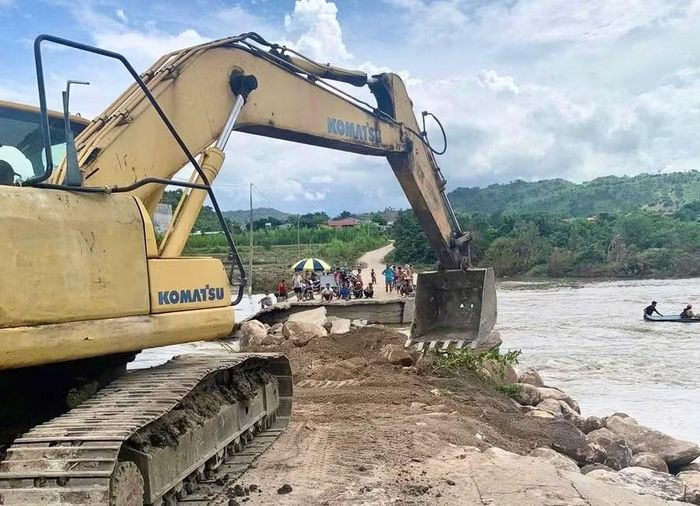  Ngầm tràn thôn Mơ Nang 2 (xã Ia Pa) thường xuyên bị nước lũ cuốn trôi, gây chia cắt giao thông, cô lập hàng trăm hộ dân. Ảnh: M.P 