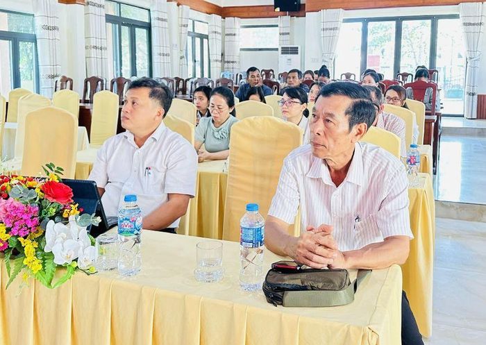 Quang cảnh hội nghị.