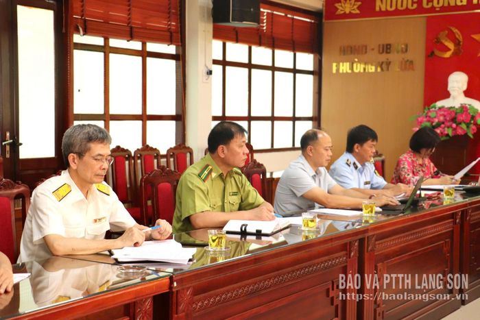Các đại biểu tham dự hội nghị